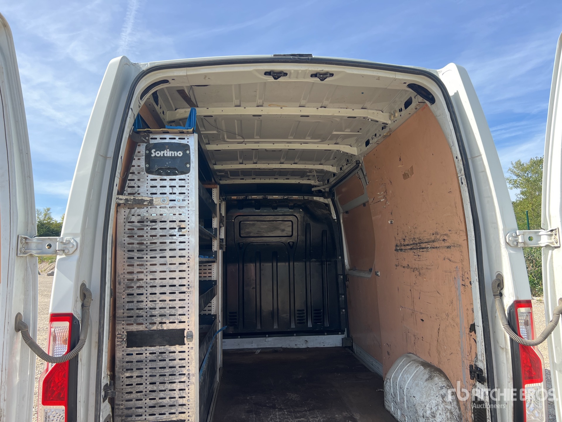 2018 Renault MASTER DCI 145