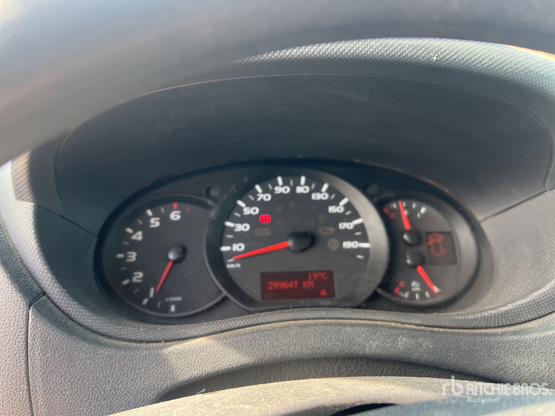 2018 Renault MASTER DCI 145