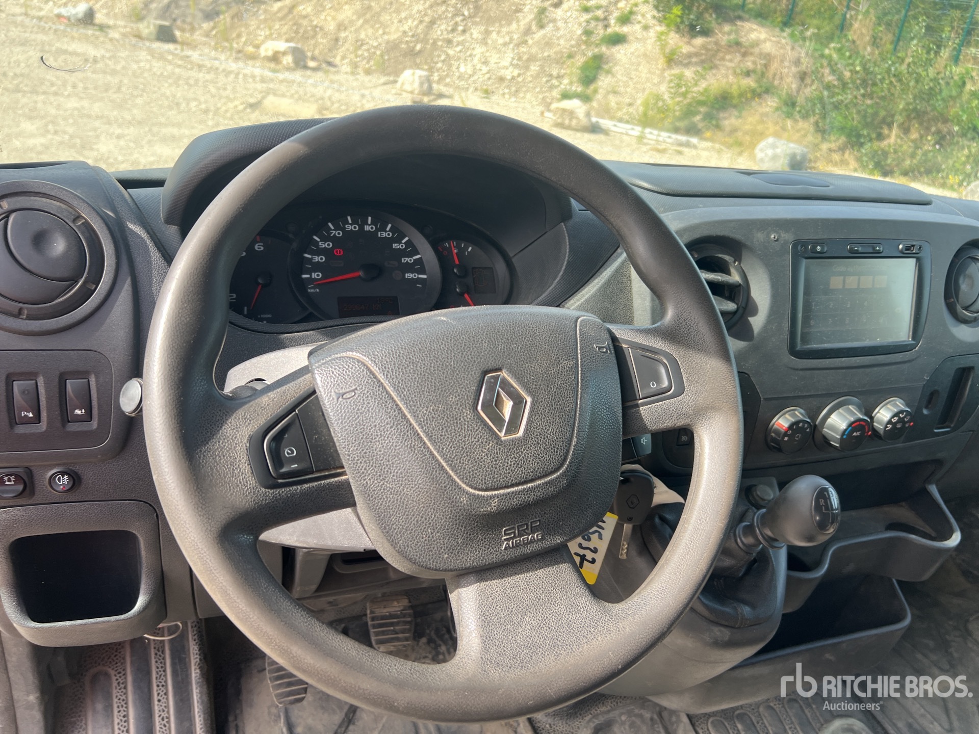 2018 Renault MASTER DCI 145