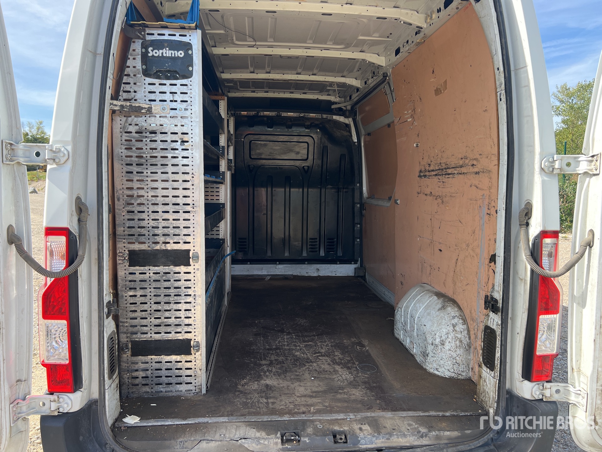 2018 Renault MASTER DCI 145