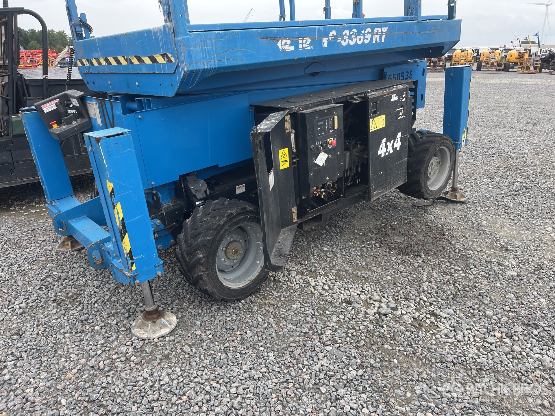 2016 Genie GS-3369RT
