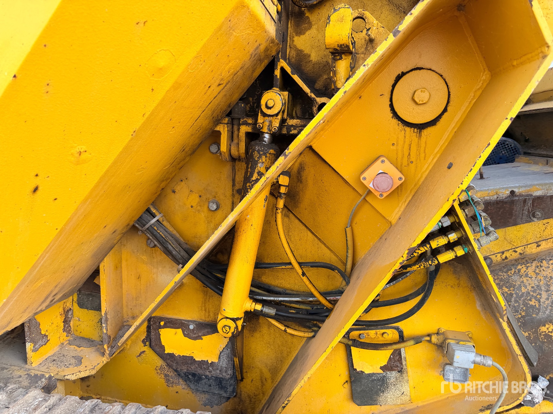 2002 Rubble Master RM80