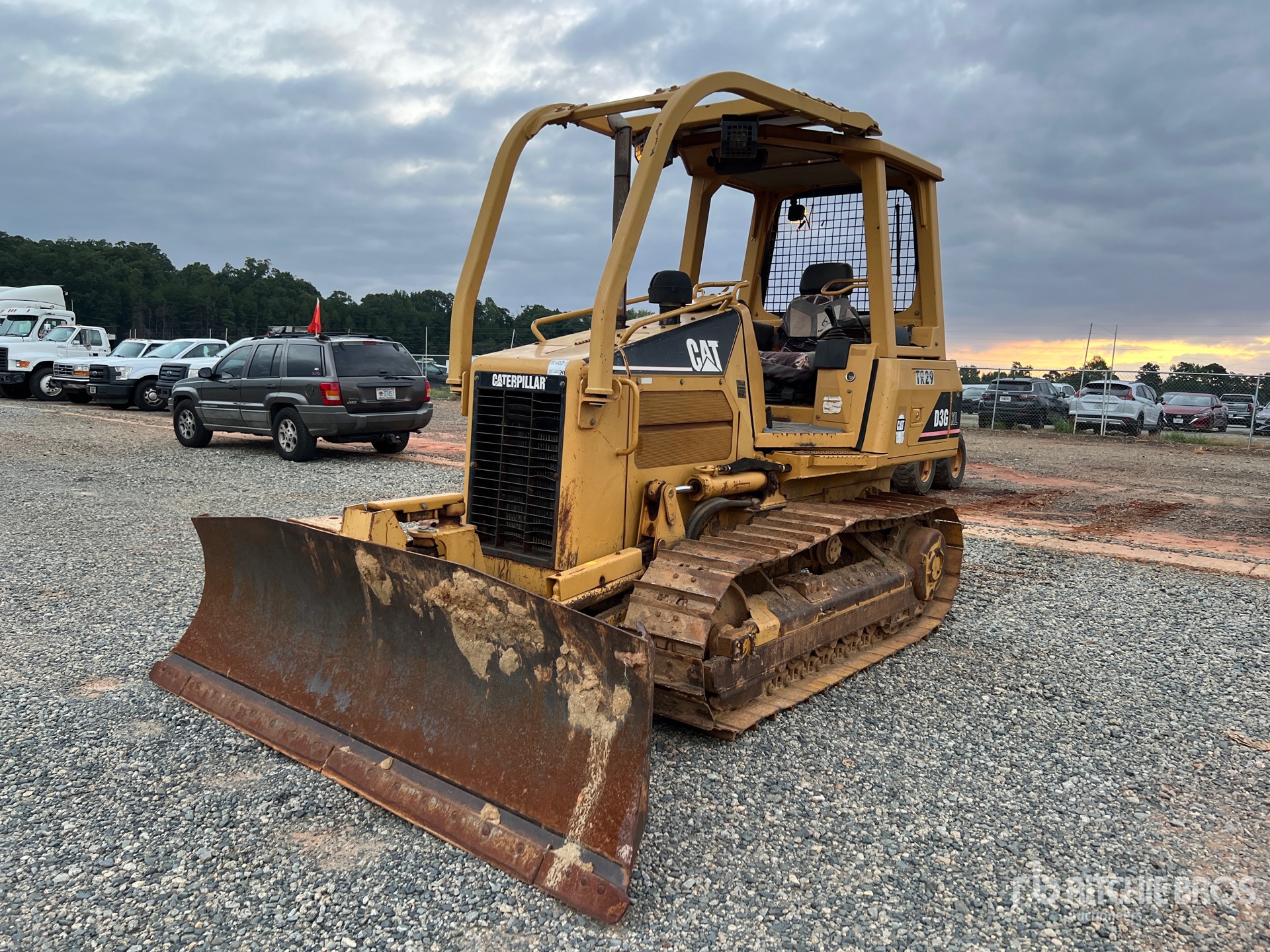 2006 Caterpillar D3G XL