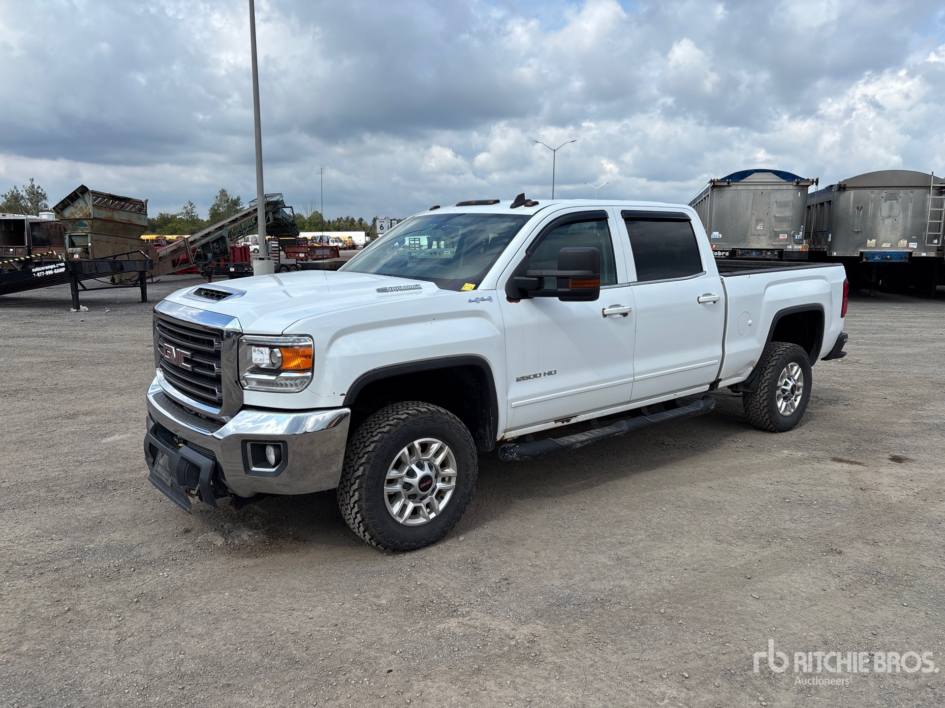 Photo of 2019 GMC SIERRA 2500