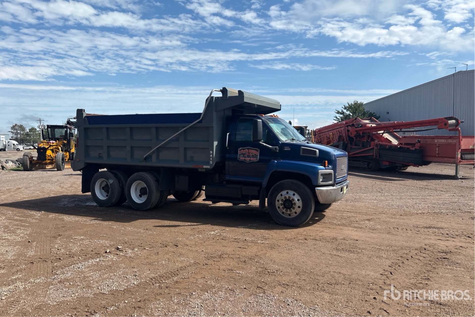 2003 GMC C8500