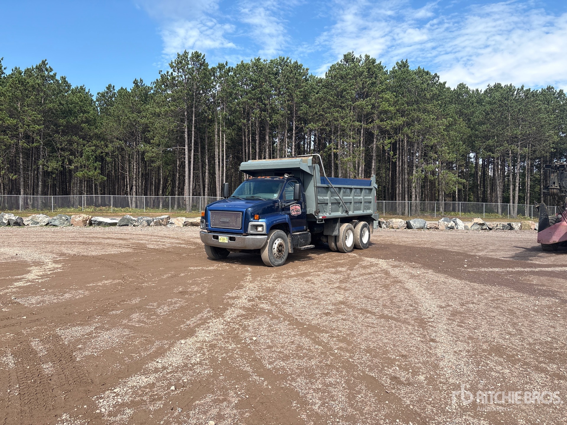 2003 GMC C8500