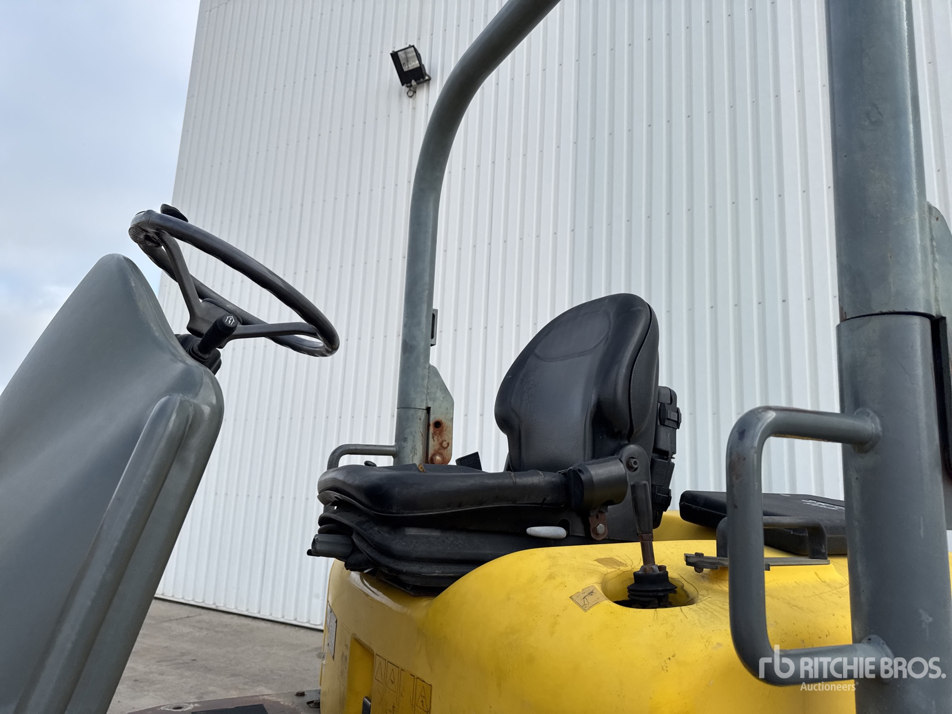2009 Wacker Neuson 6001
