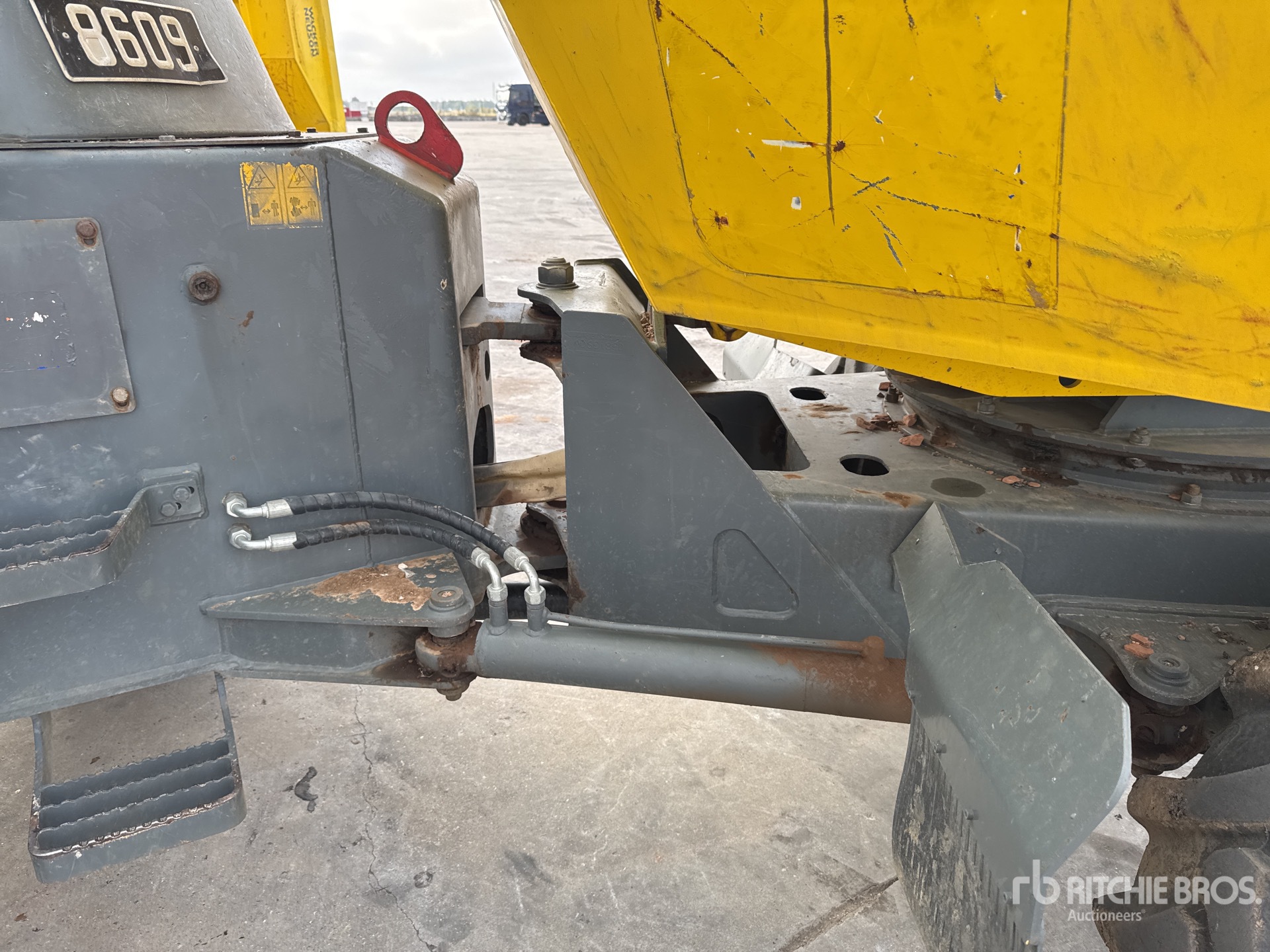 2009 Wacker Neuson 6001
