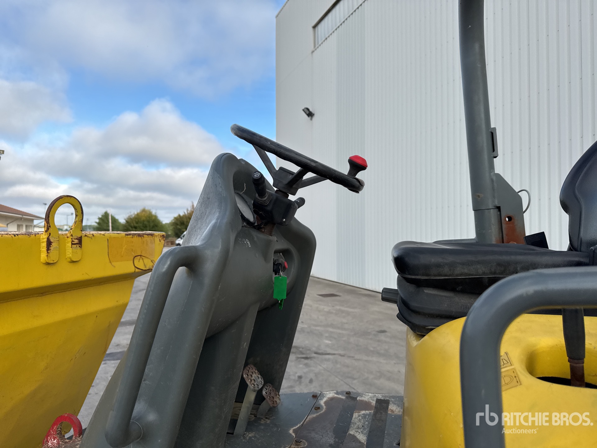 2013 Wacker Neuson 6001