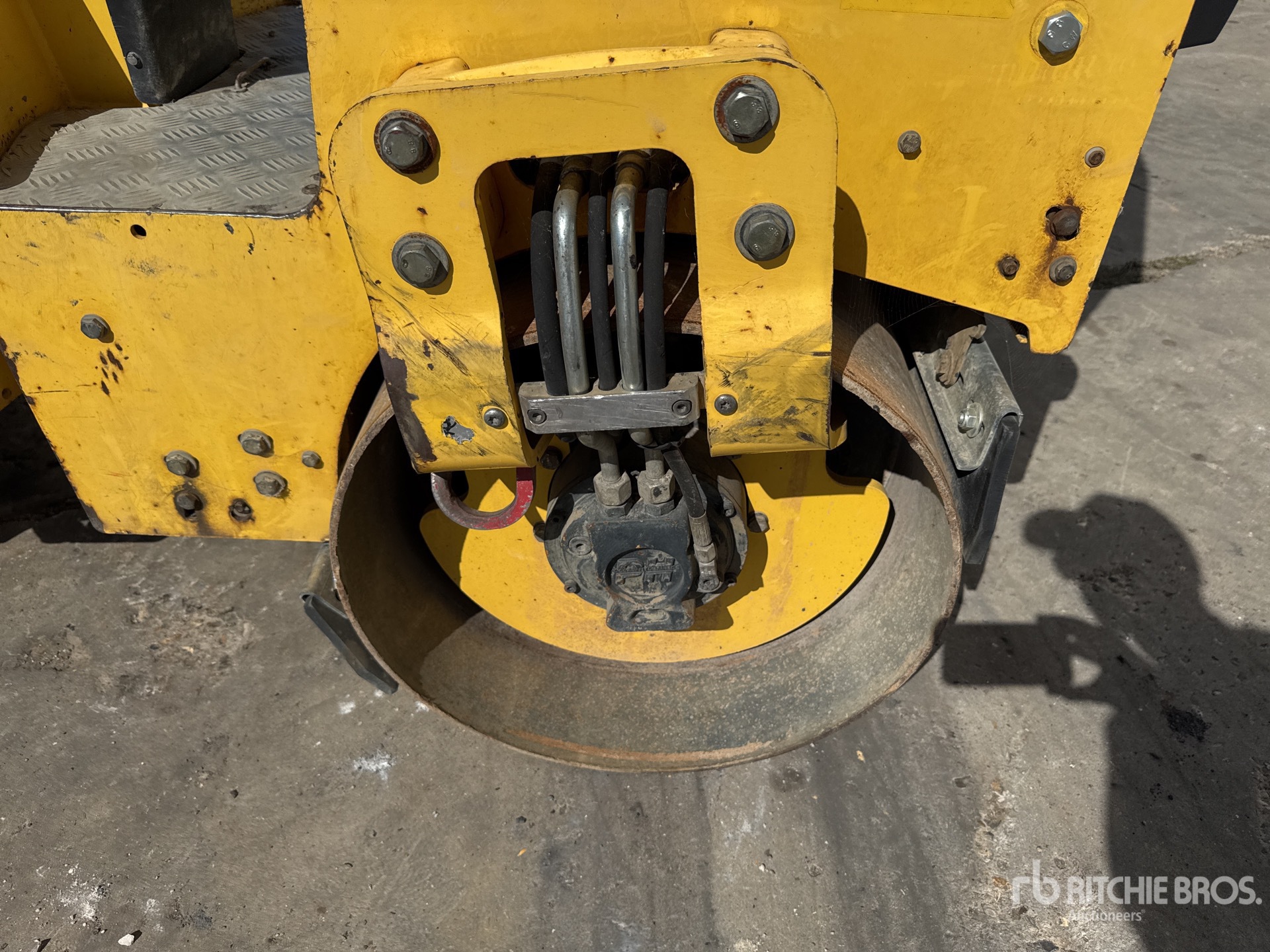 2014 Bomag BW100ADM-5