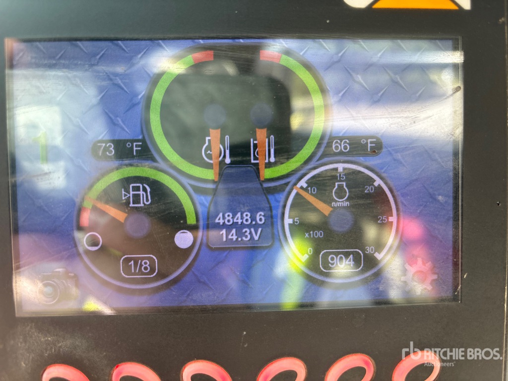 General Appearance with Hour Meter / Odometer