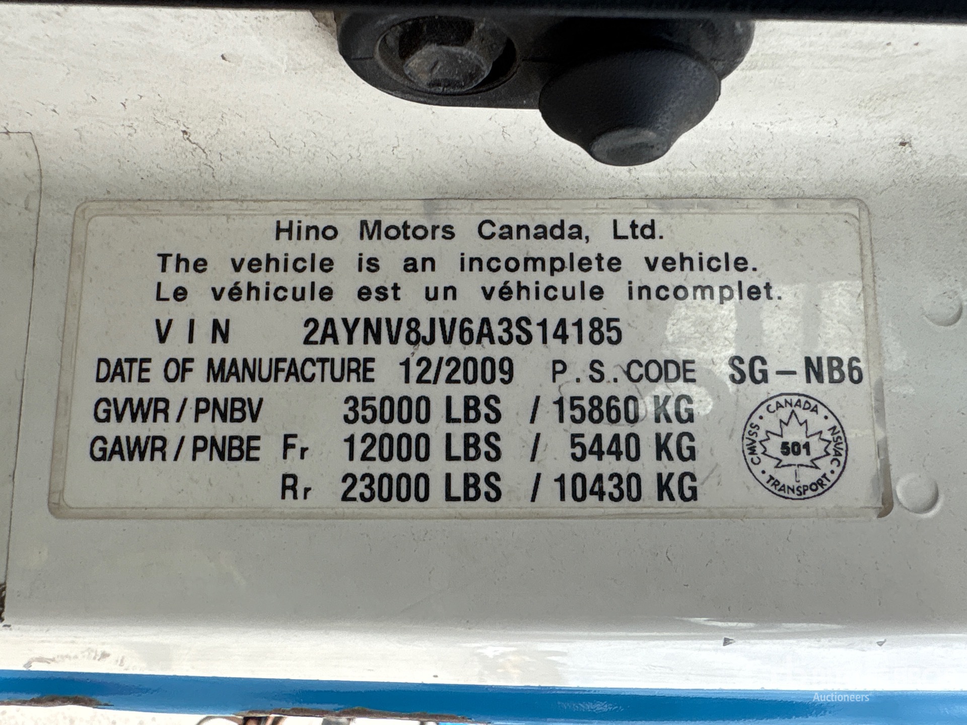 2010 Hino 358