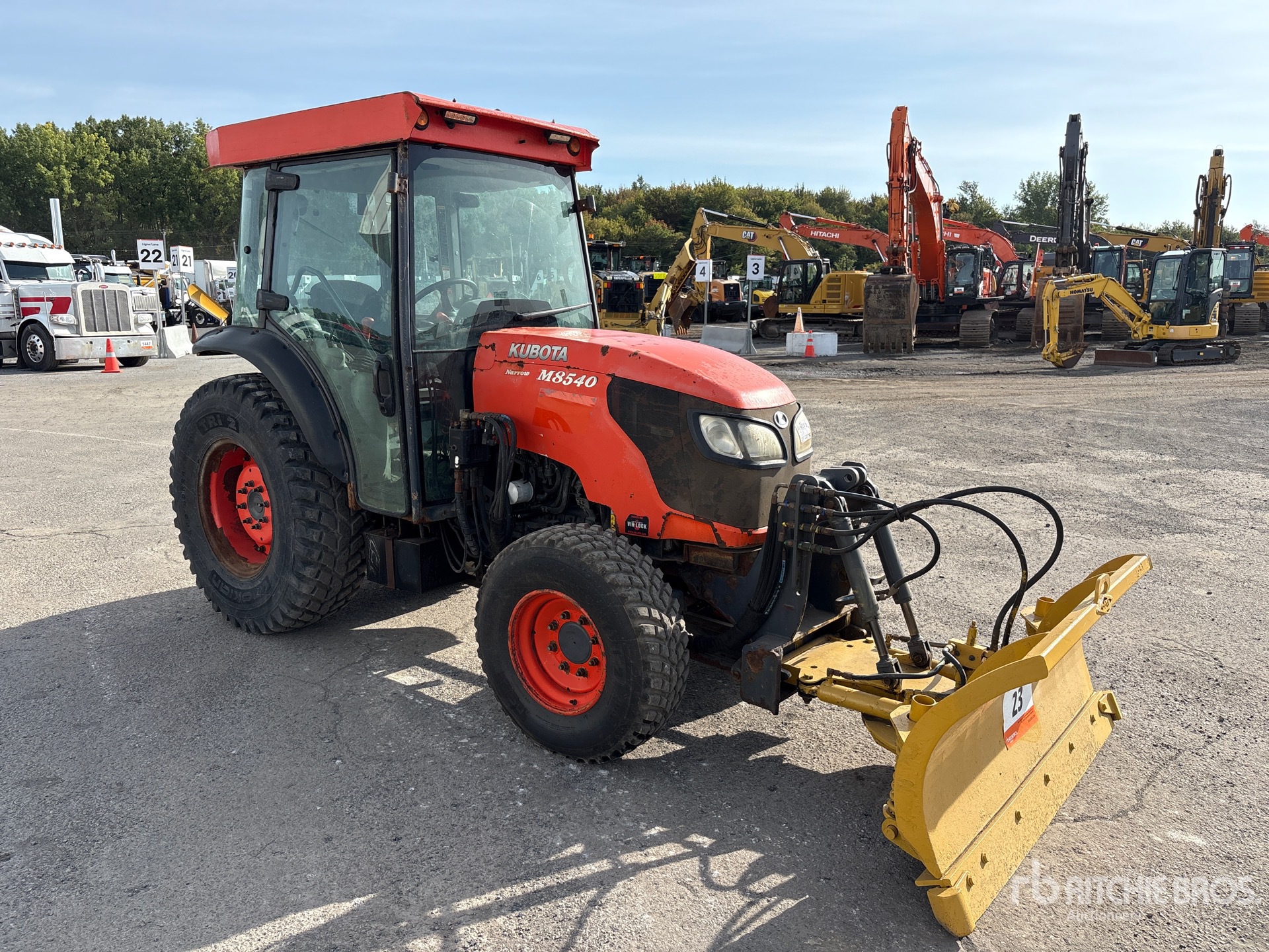 2016 Kubota M8540