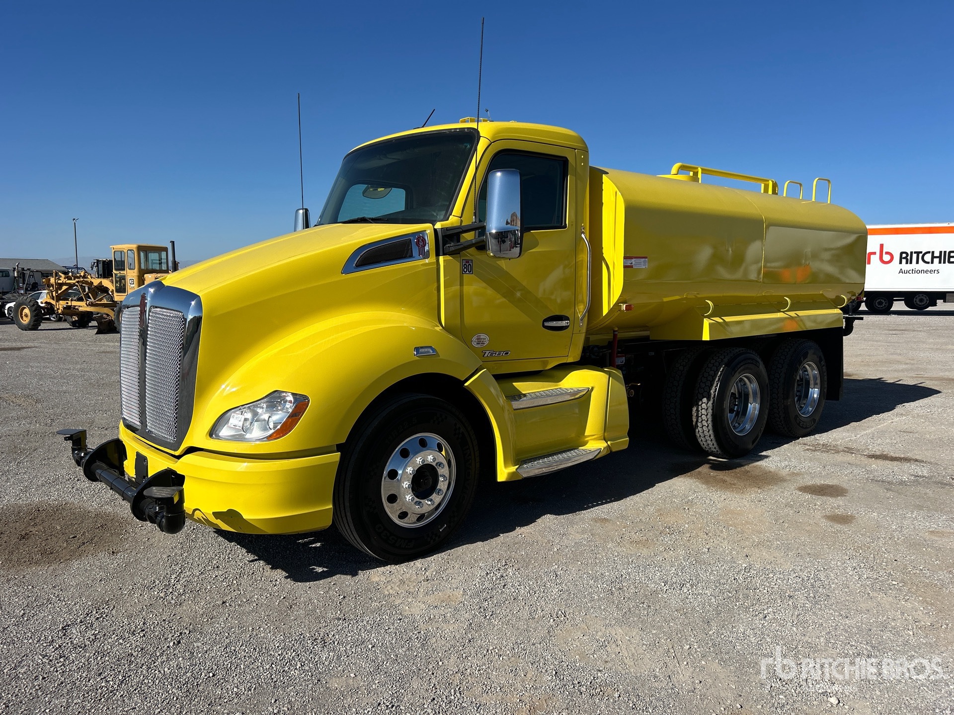 Photo of 2021 Kenworth T680