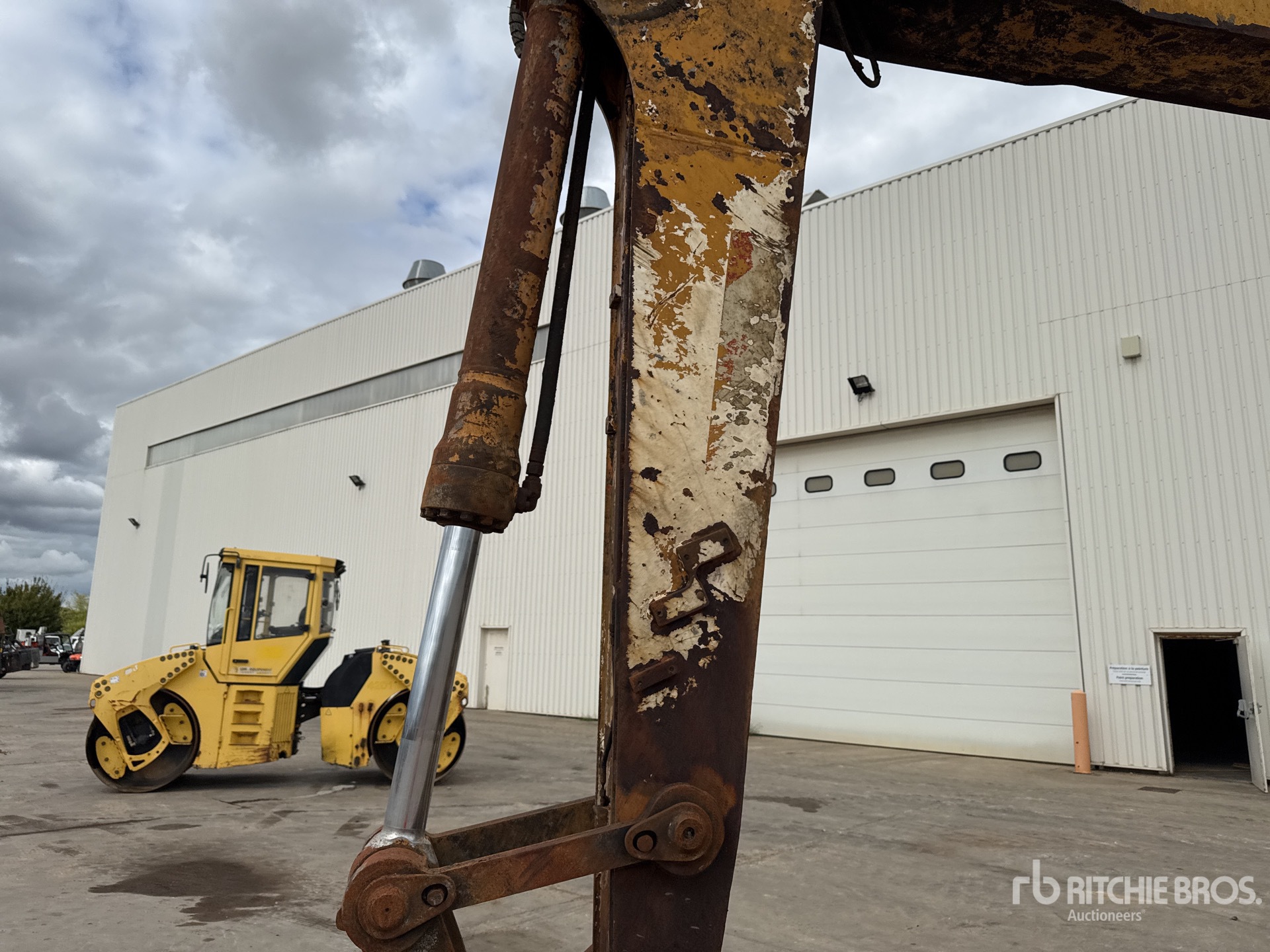 2008 Liebherr A904 C L