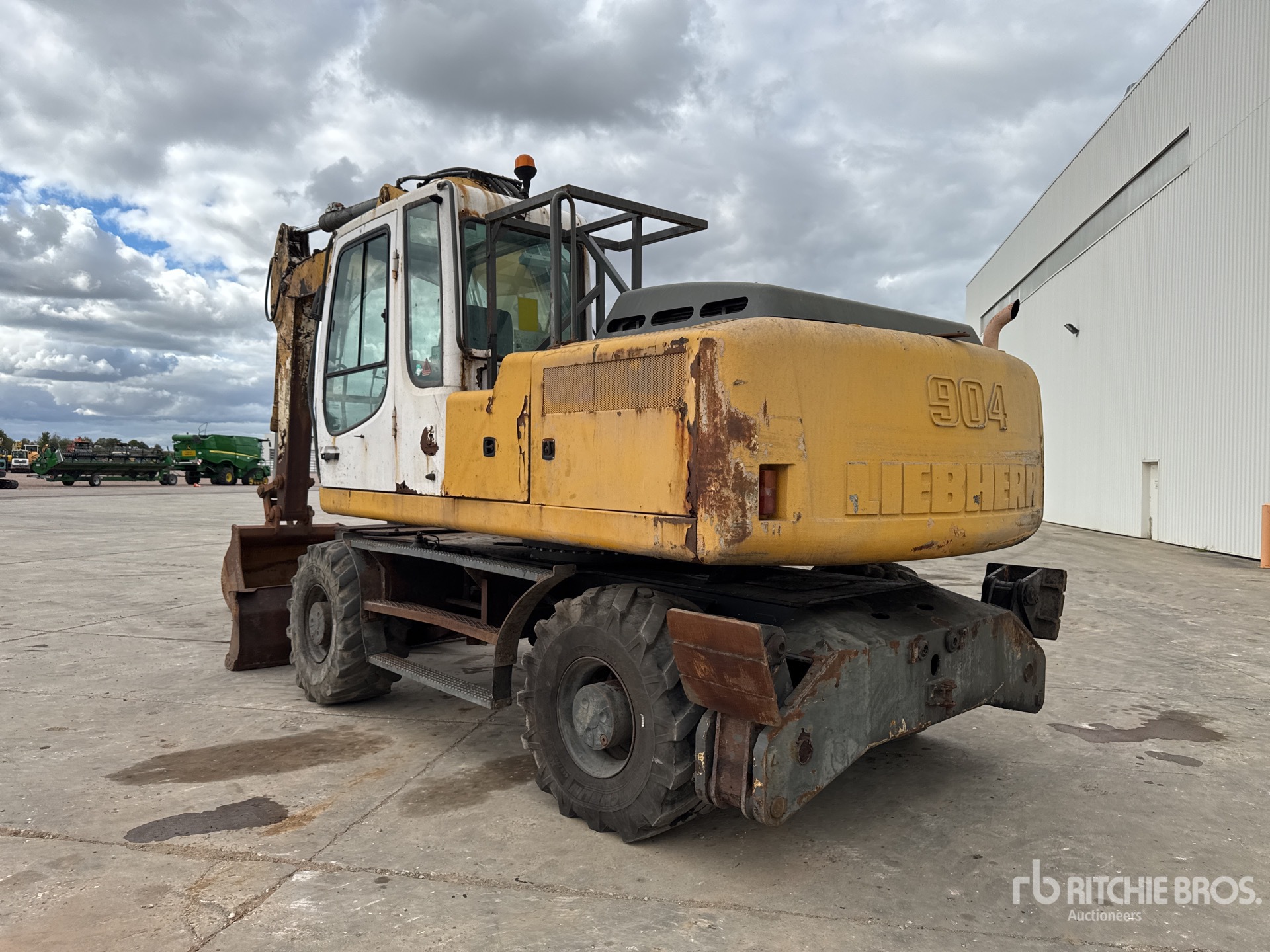 2008 Liebherr A904 C L