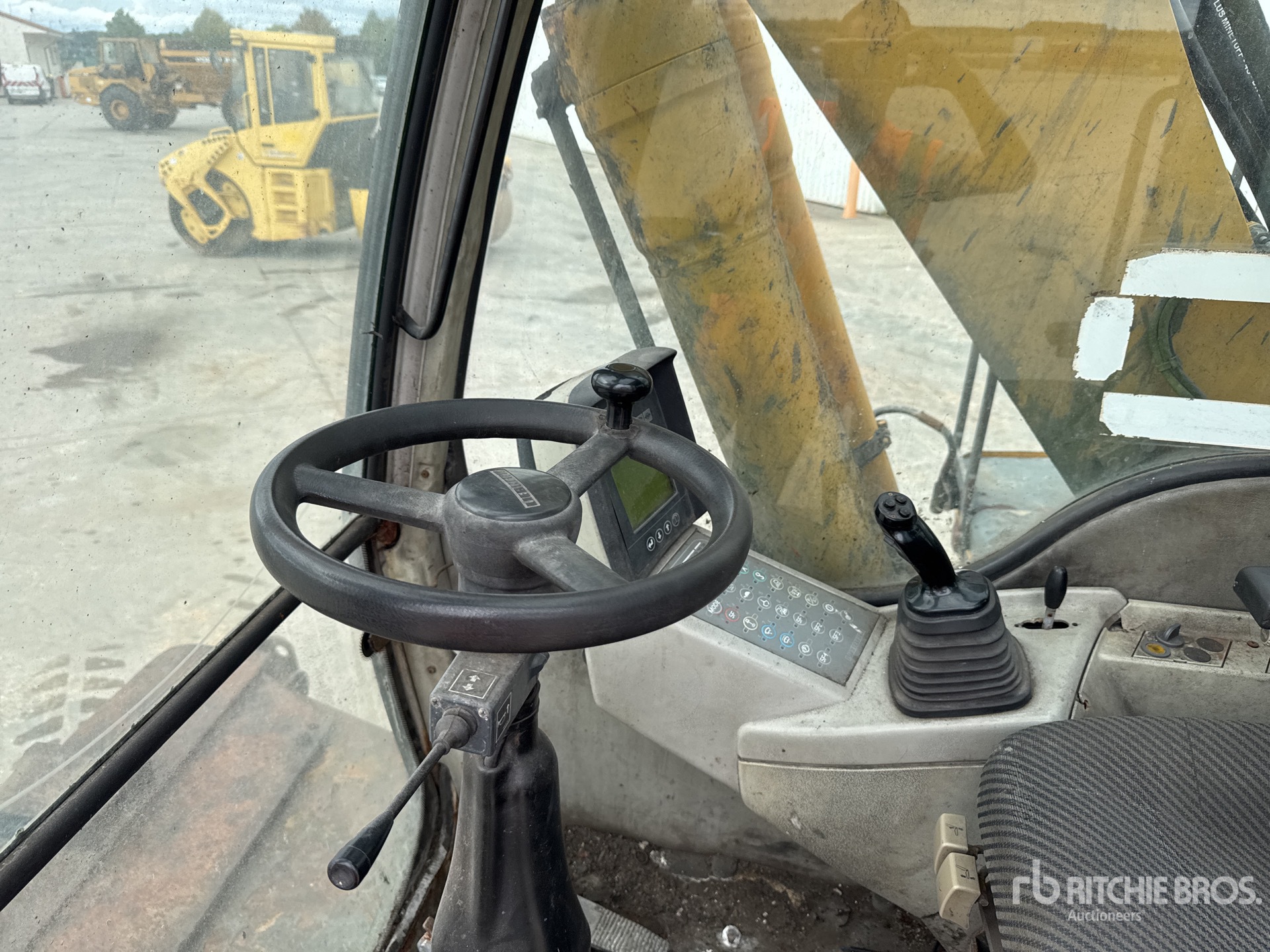 2008 Liebherr A904 C L