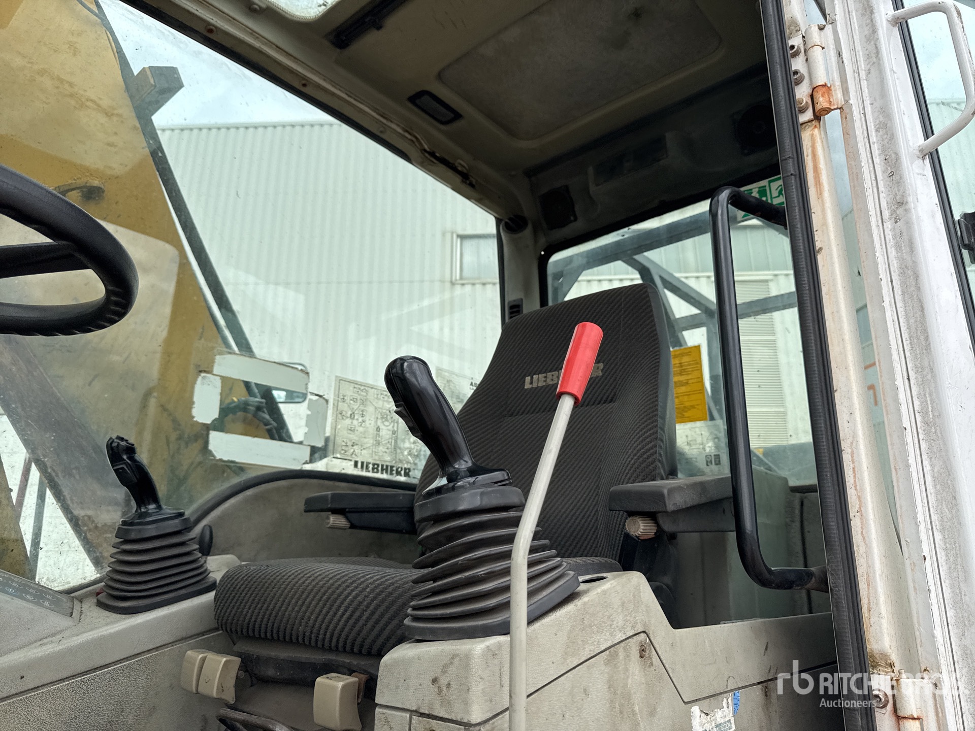 2008 Liebherr A904 C L