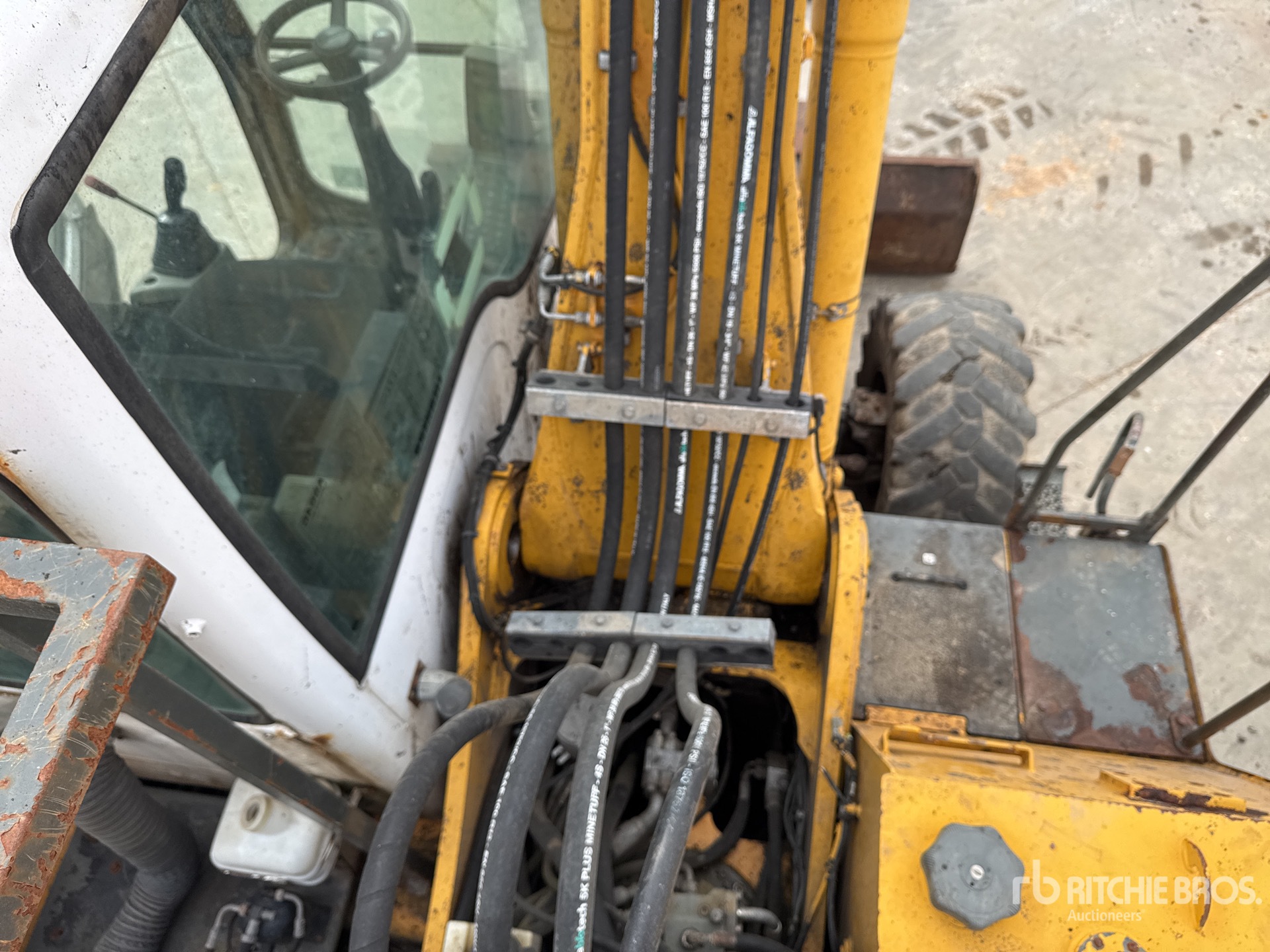 2008 Liebherr A904 C L