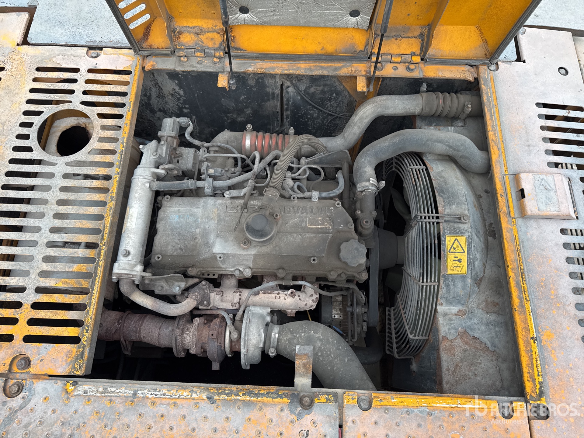 2010 JCB JS240NC