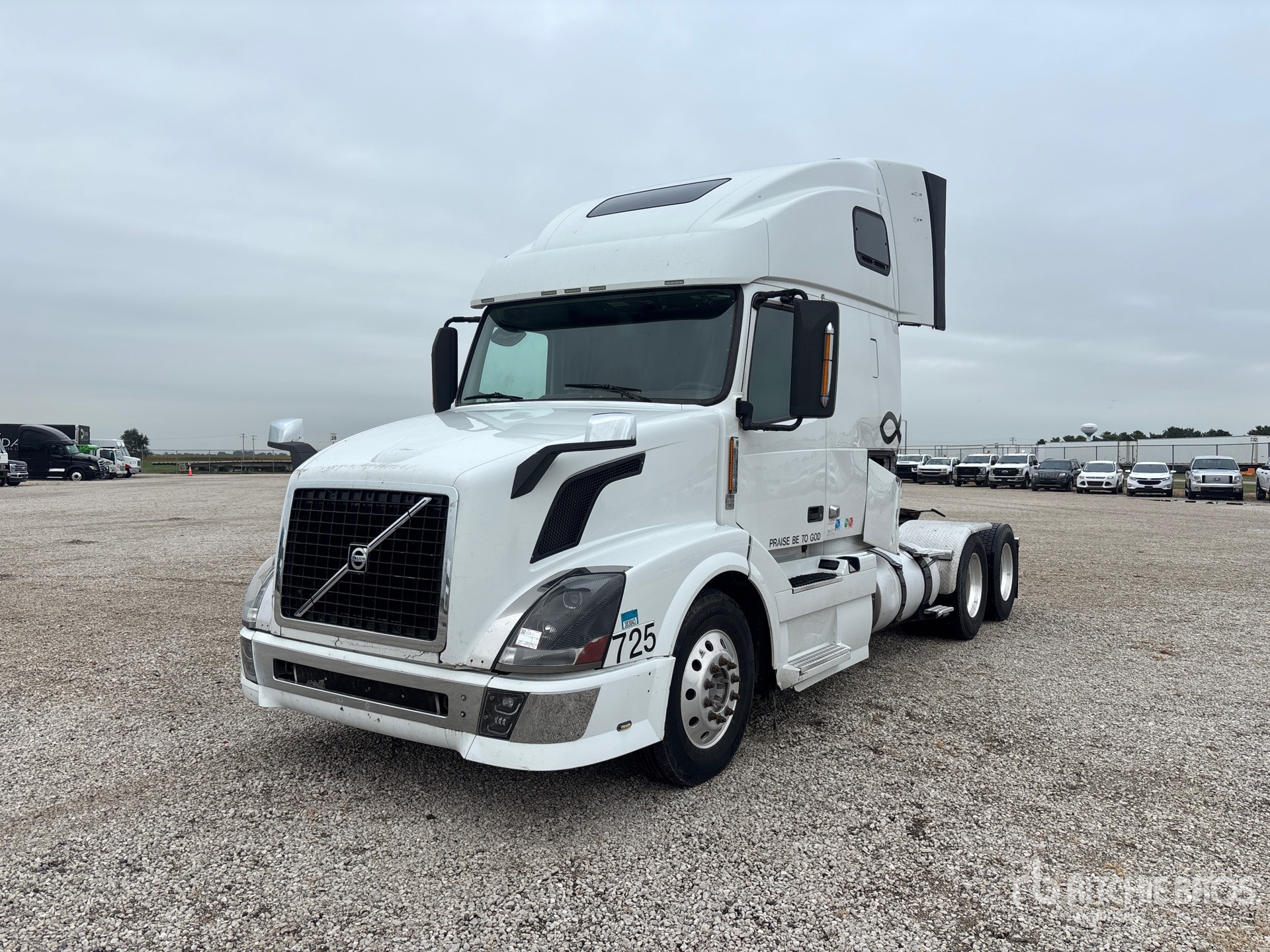 2015 Volvo VNL