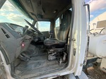 Cab with Seats/armrests