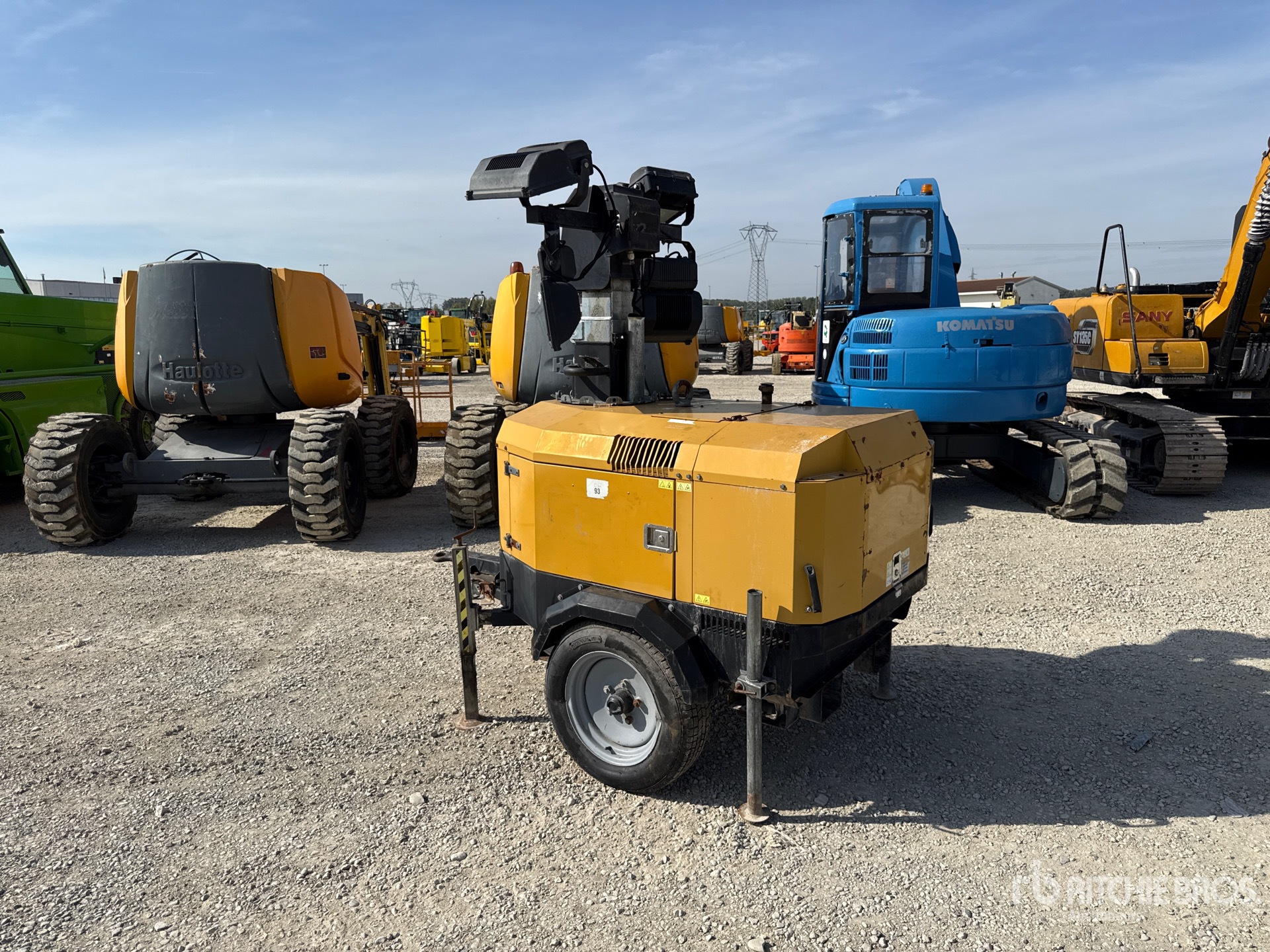 2011 Towerlight VB9JM-1279