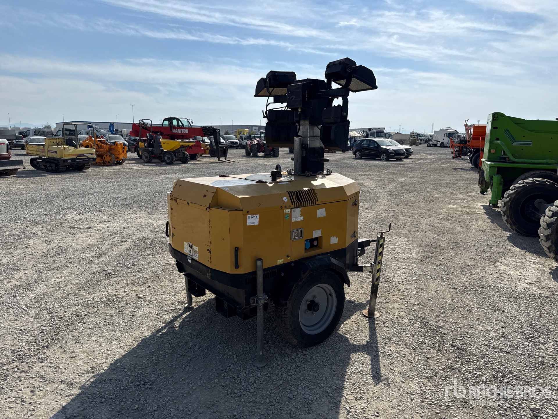 2011 Towerlight VB9JM-1279