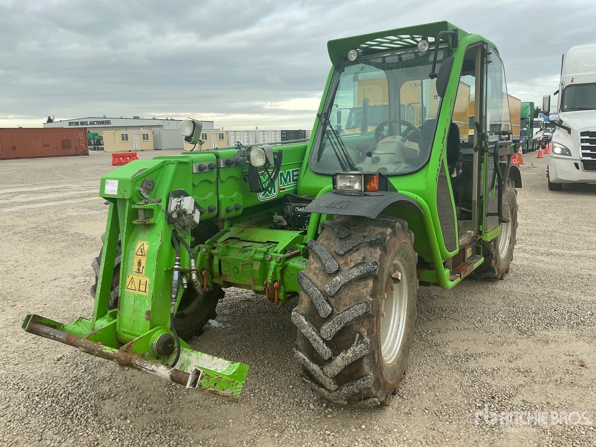 Photo of 2015 Merlo P28.8TOP