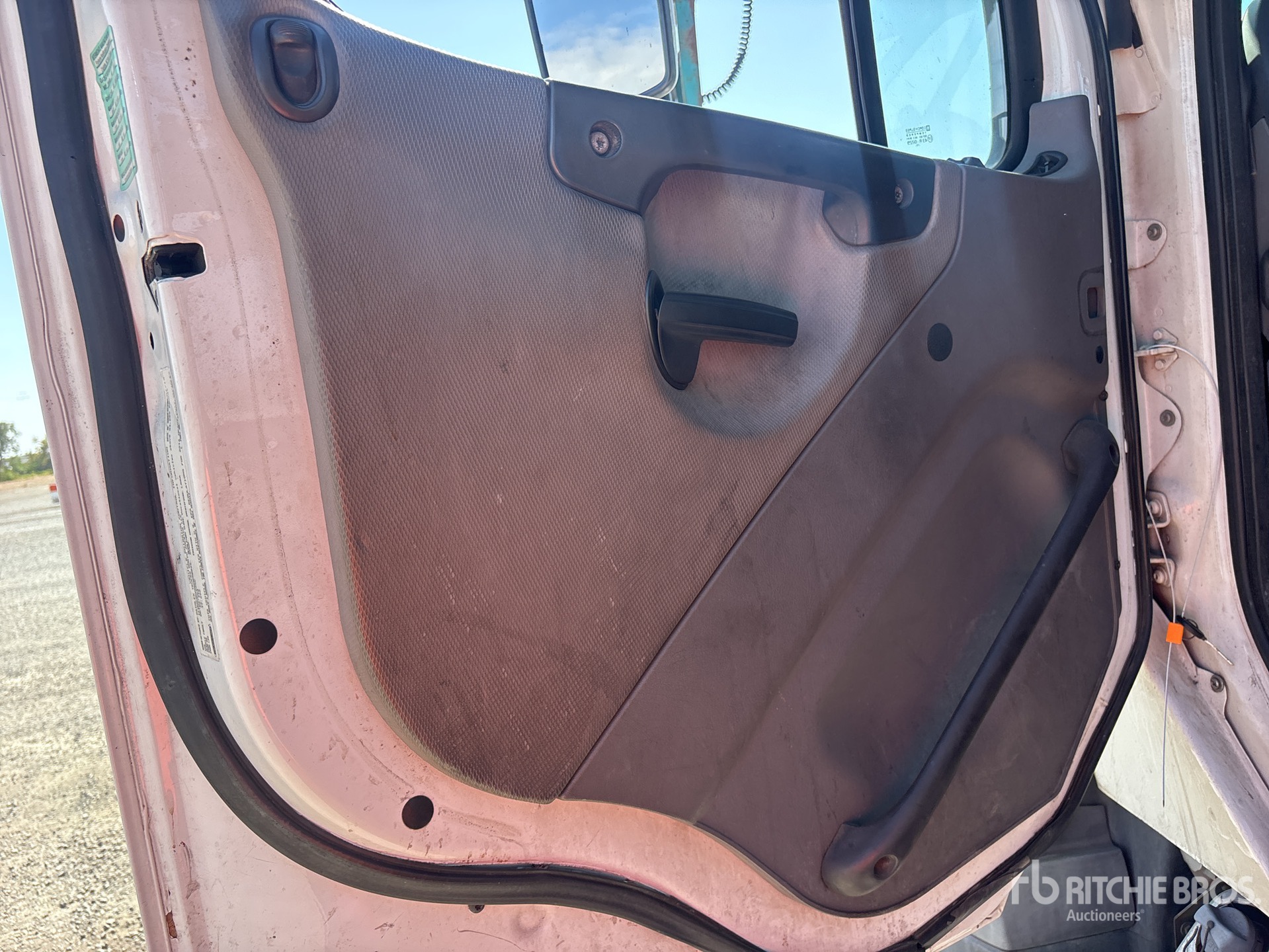 2016 Freightliner 114SD