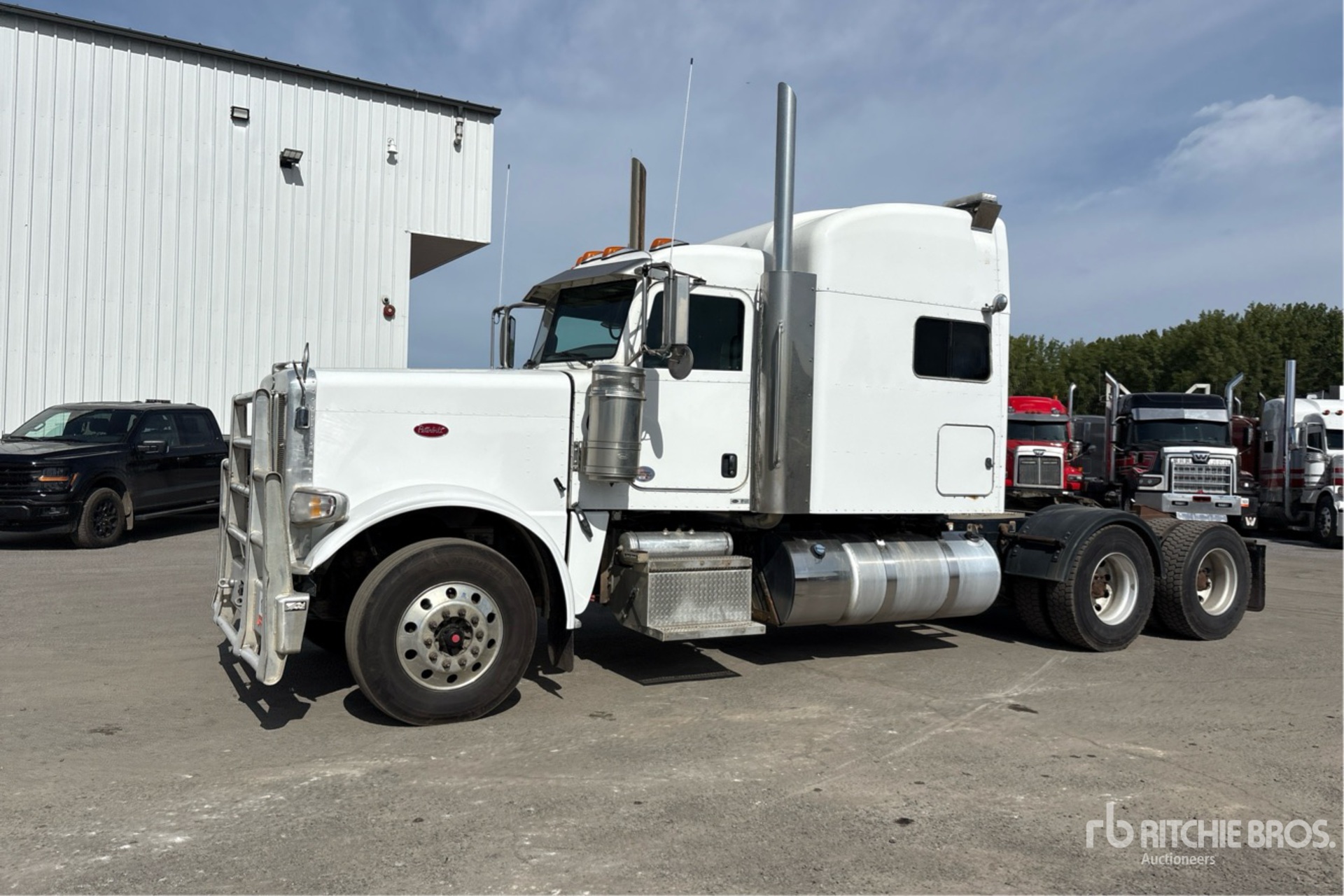 2022 Peterbilt 389