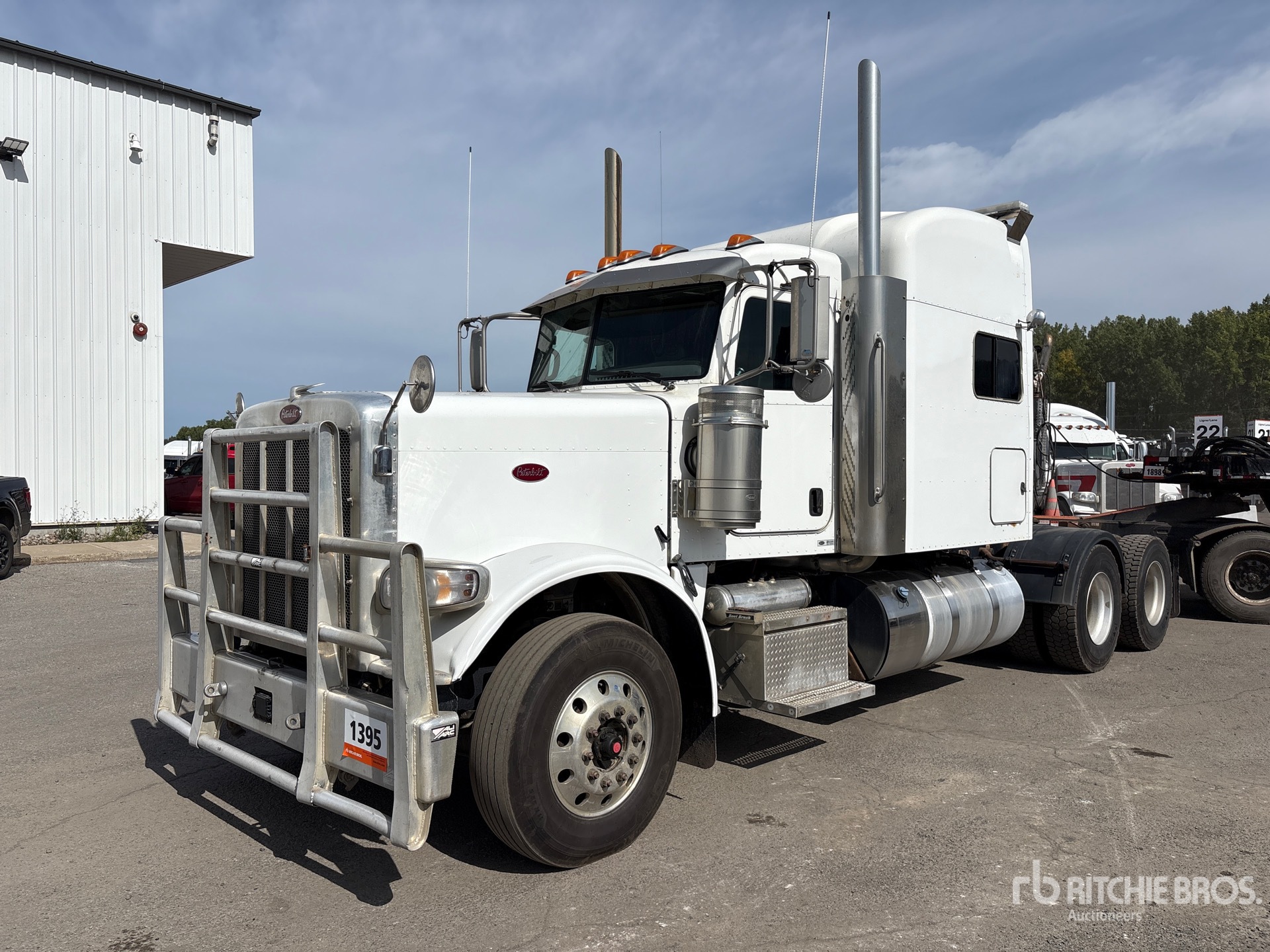 2022 Peterbilt 389