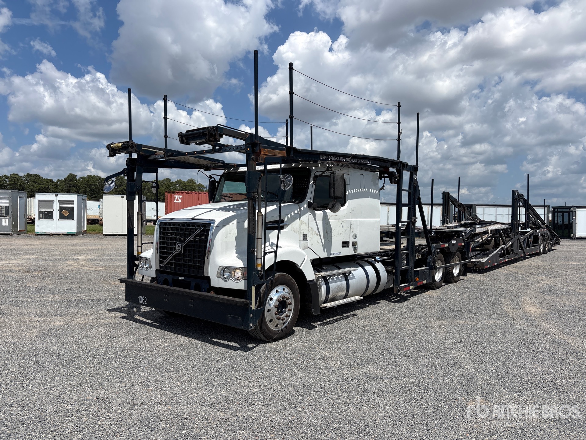 Photo of 2016 Volvo VAH