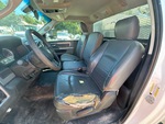 Cab with Seats/armrests