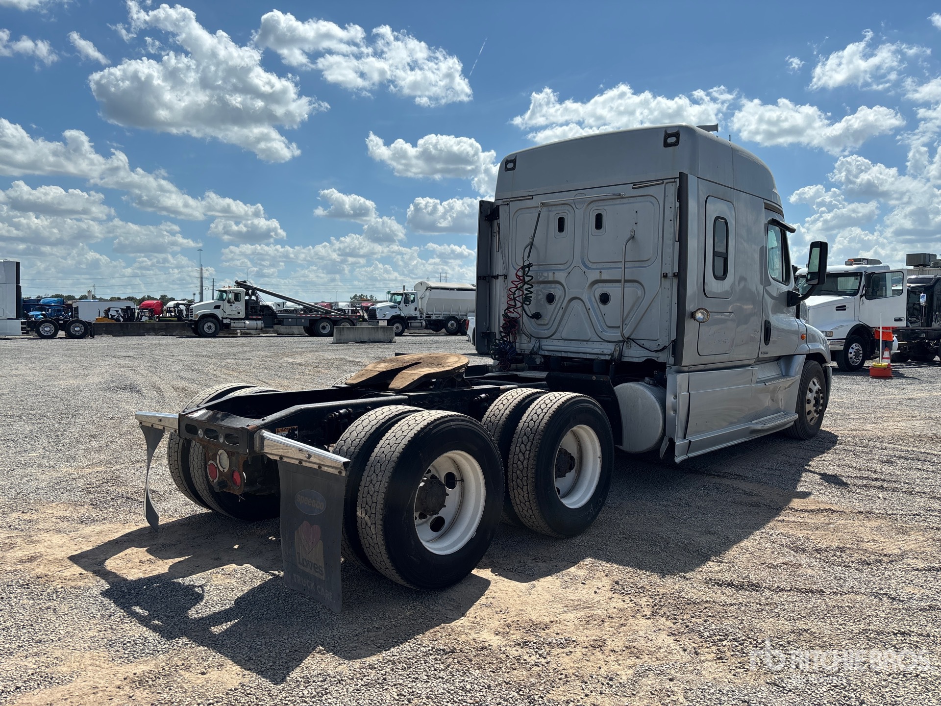 2018 Freightliner CASCADIA 125