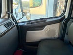 Cab with Window Controls