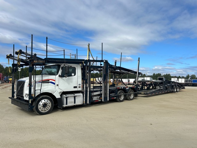 2016 Volvo VAH Car Carrier Truck