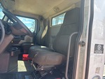 Cab with Seats/armrests