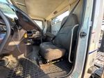 Cab with Seats/armrests