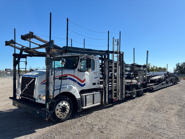 2016 Volvo VAH Car Carrier Truck