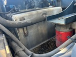 Underbody with Serbatoio idraulico