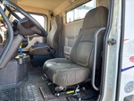 Cab with Seats/armrests