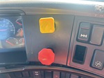 Cab with Kontrola hamulca