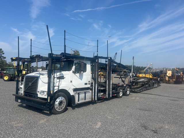 2015 Volvo VAH Car Carrier Truck