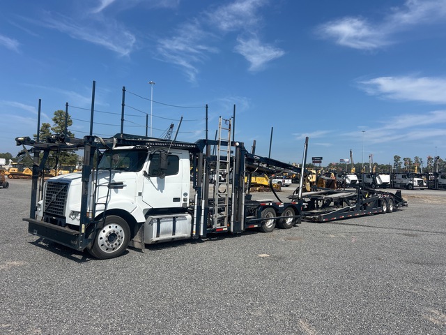 2016 Volvo VAH Car Carrier Truck