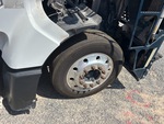 Underbody with Right Steer Tire