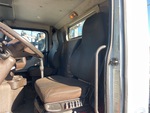 Cab with Seats/armrests
