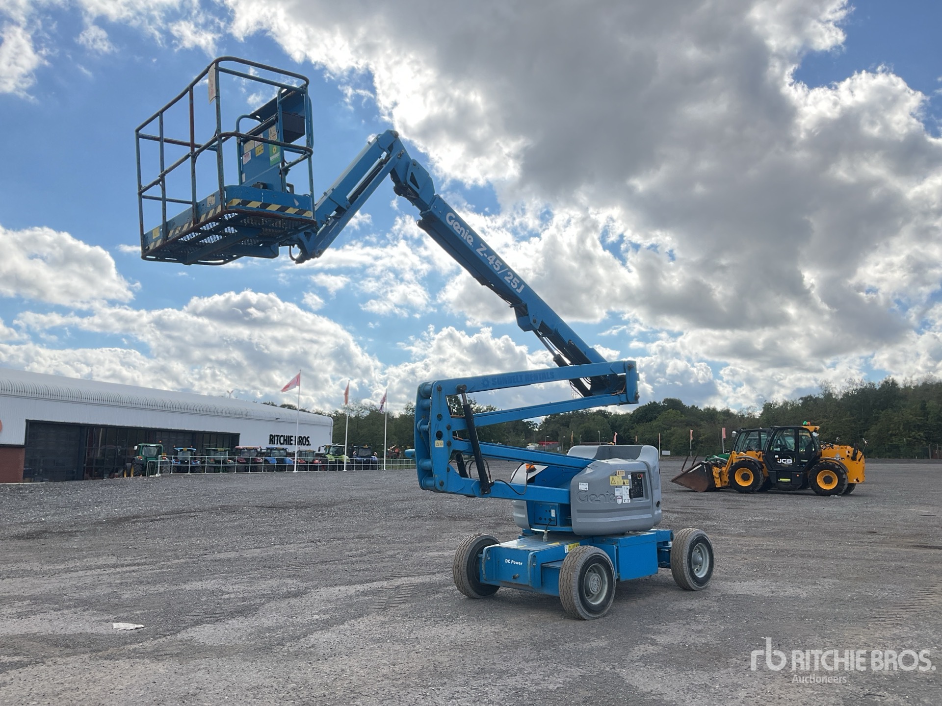 Photo of 2015 Genie Z45/25J