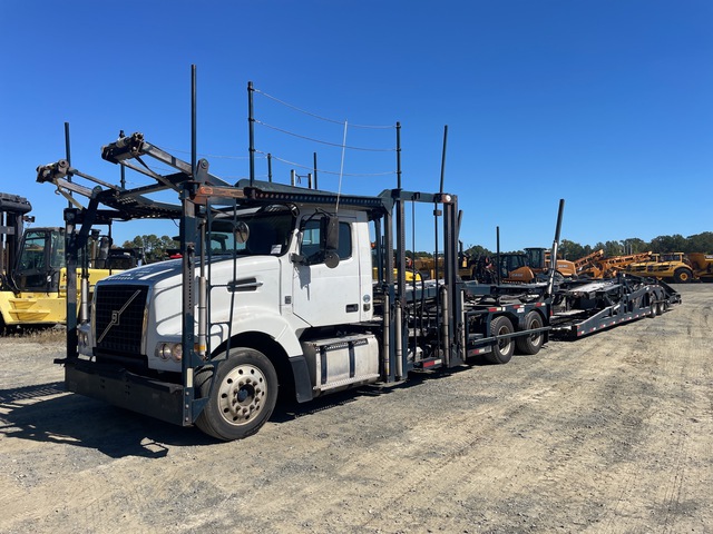 2015 Volvo VAH Car Carrier Truck 2015 Volvo VAH Car Carrier Truck