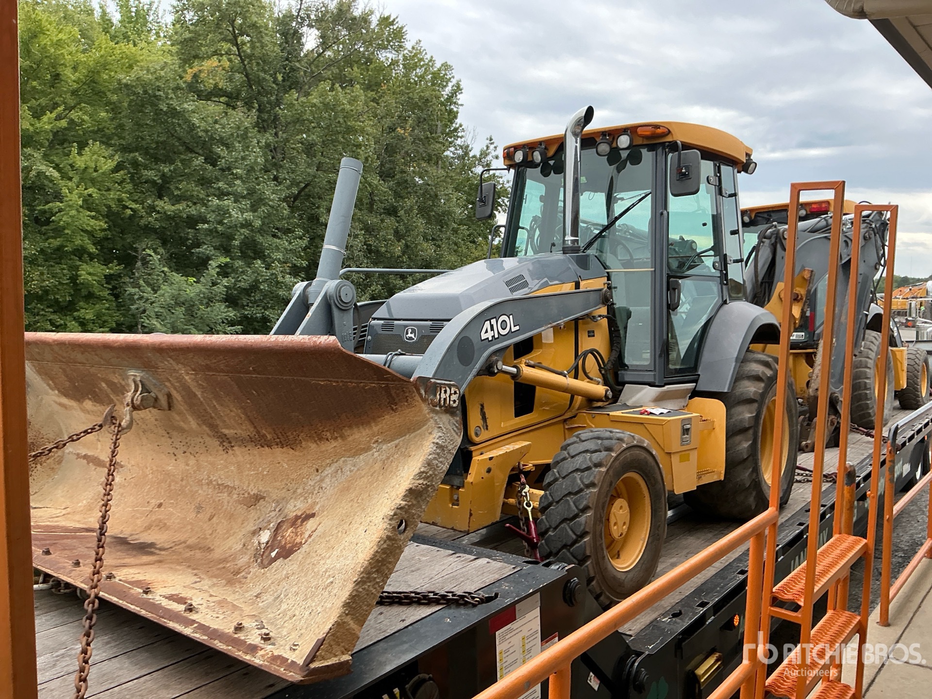 2016 John Deere 410L
